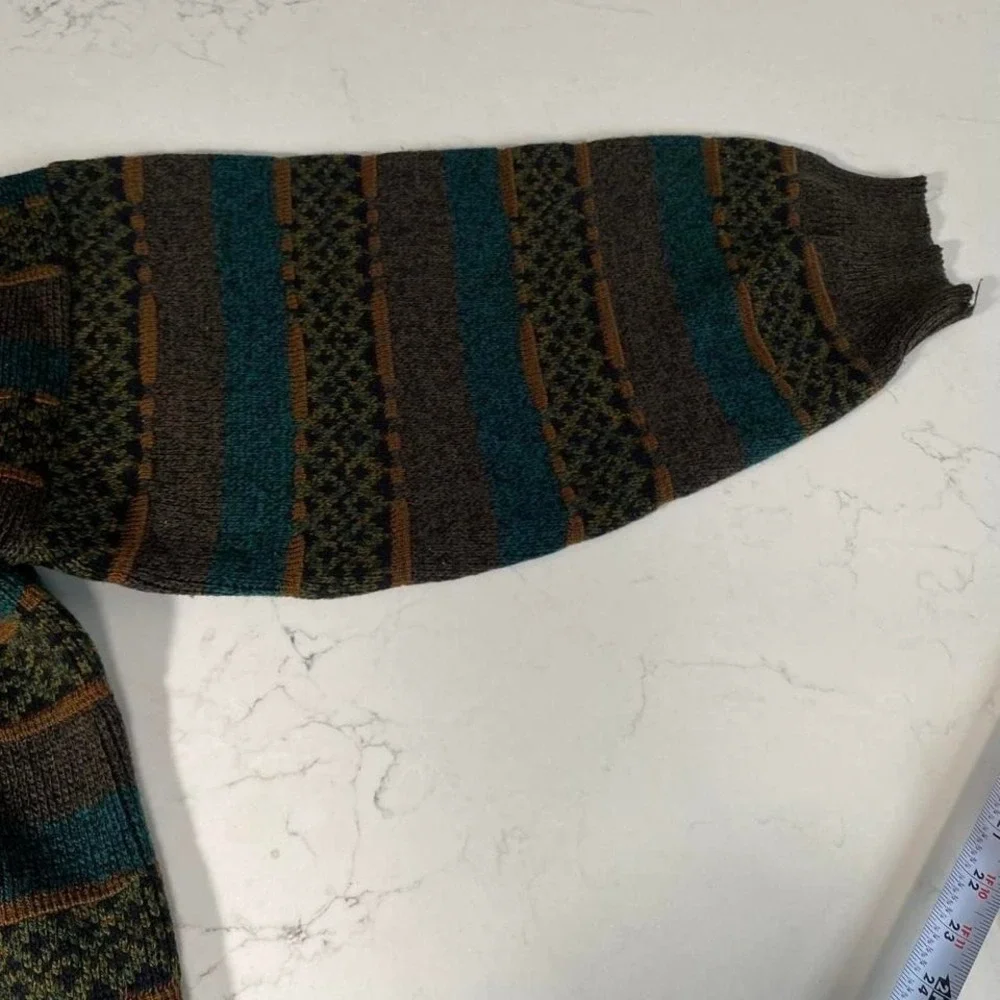 Vintage Ferraro ICE Hockey Knit Sweater Italy 90s  Crewneck L‎